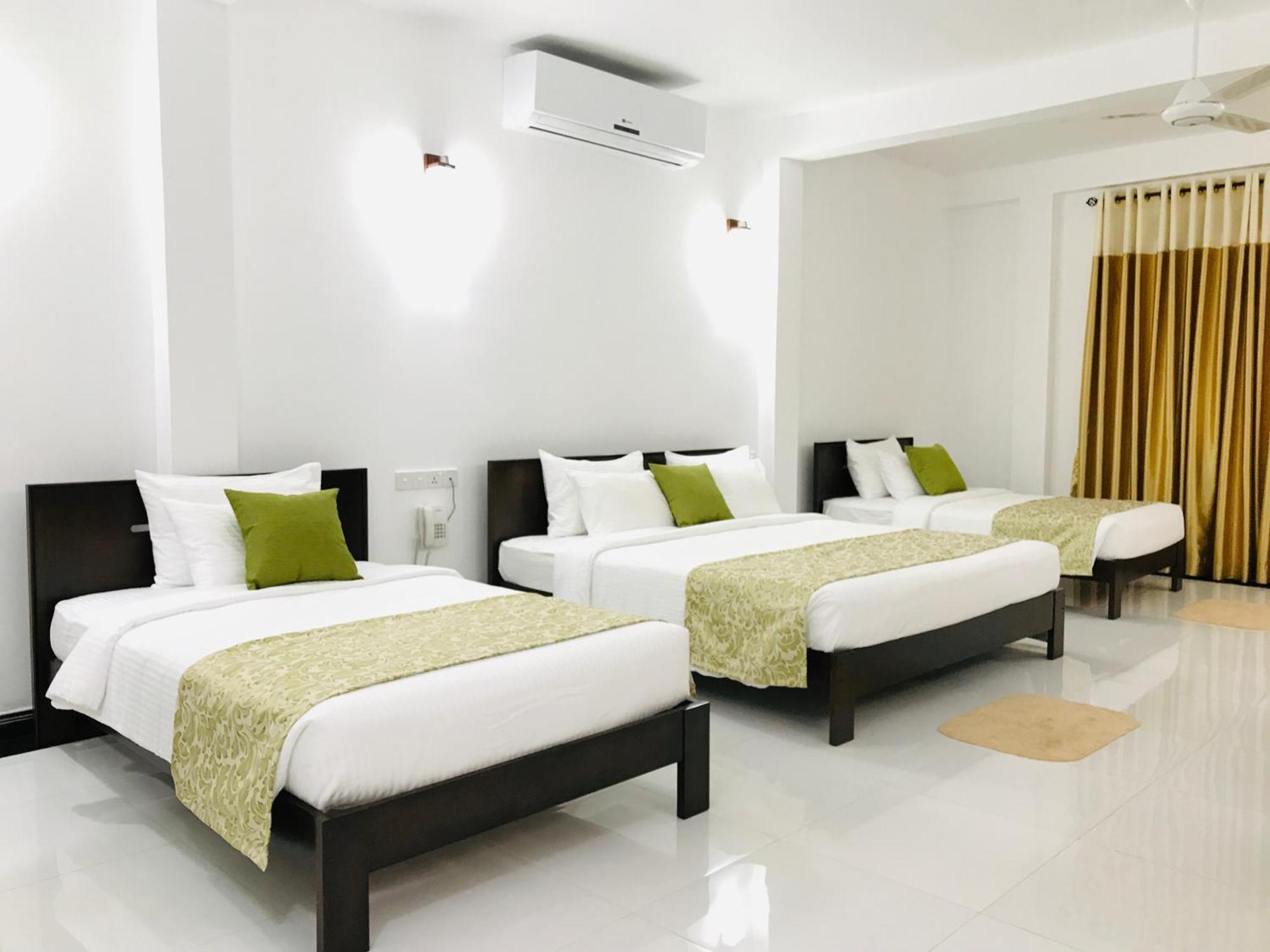 Siluni'S Villa Anuradhapura Zimmer foto