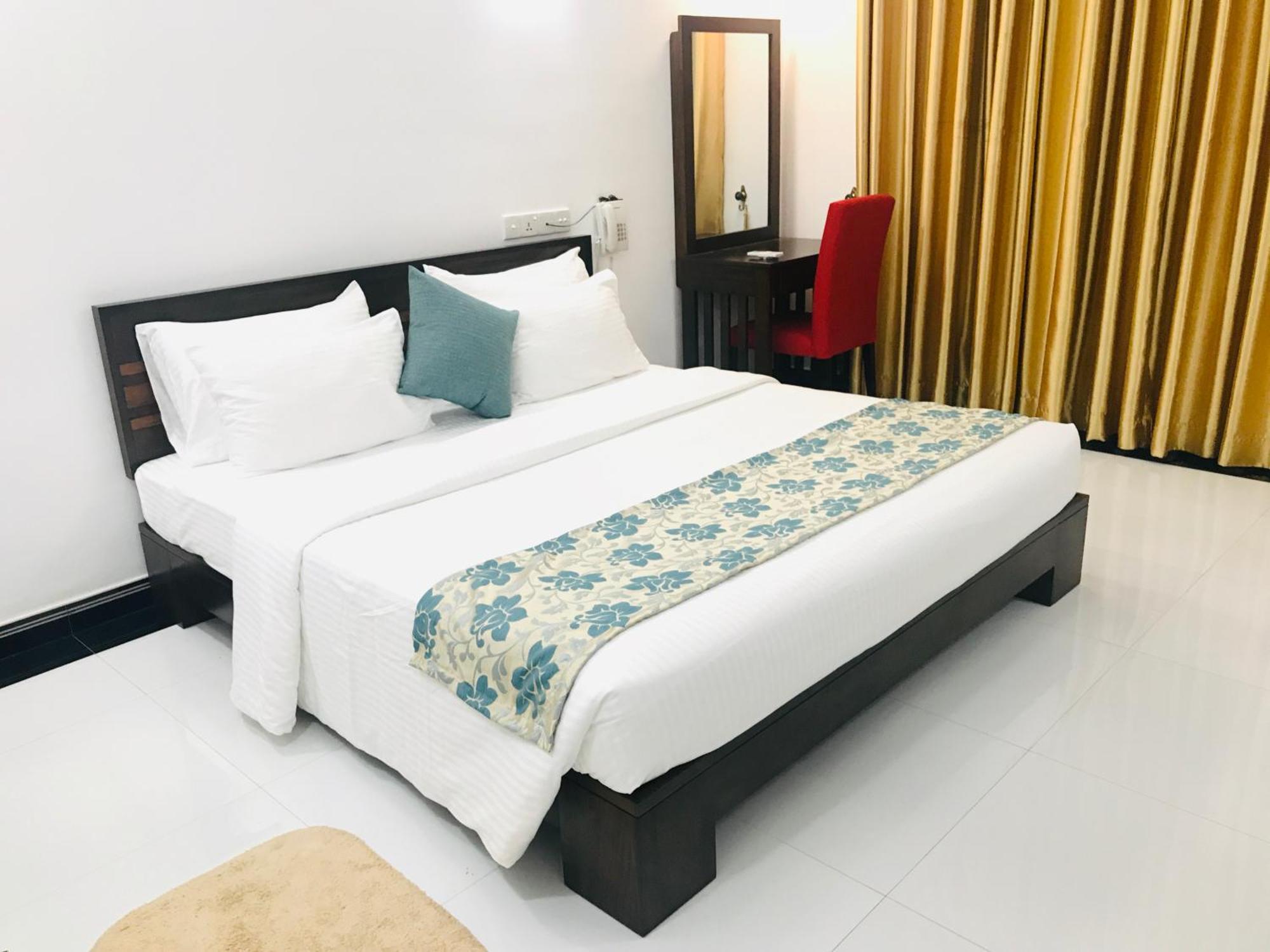 Siluni'S Villa Anuradhapura Zimmer foto